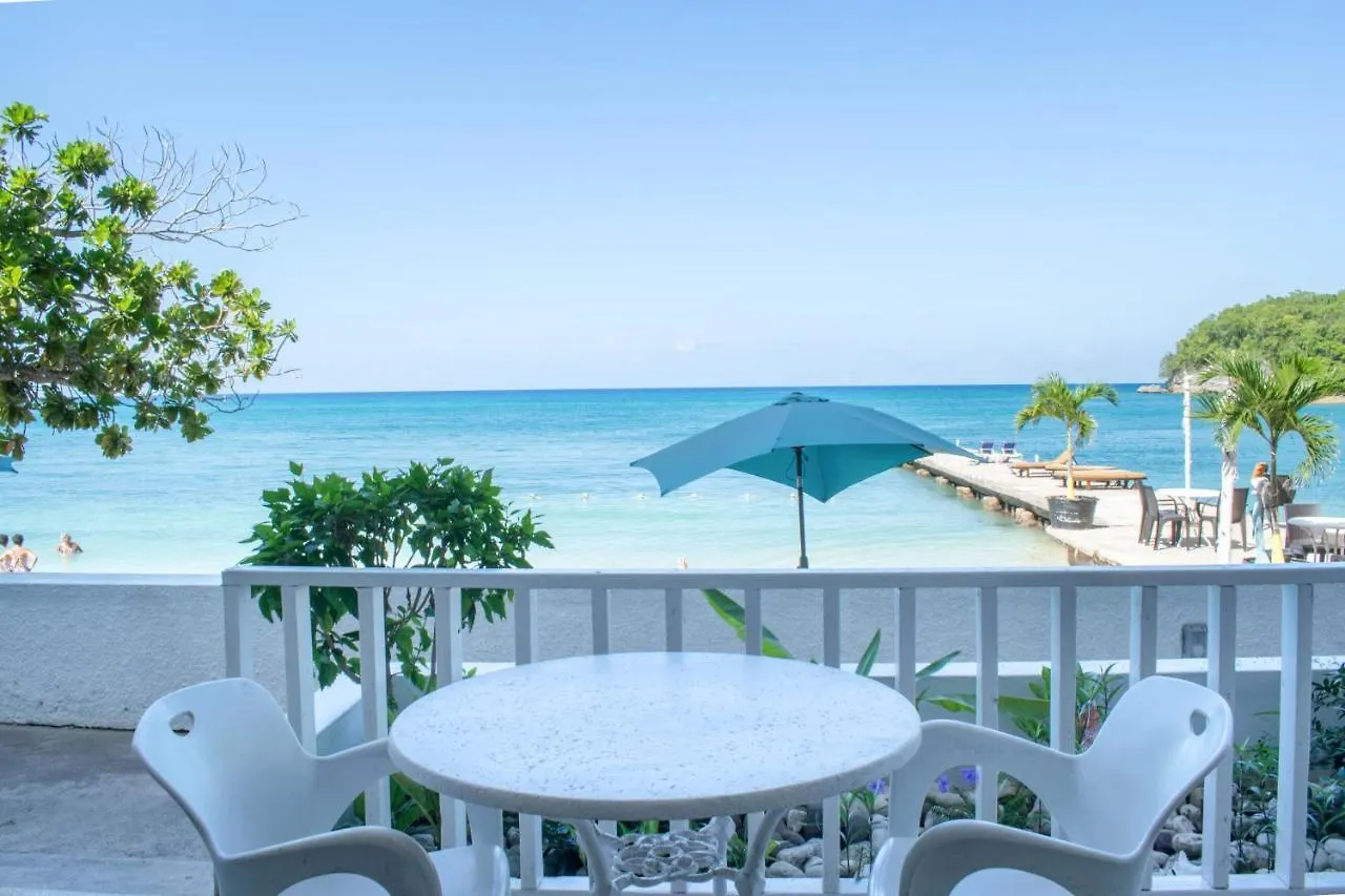Aparthotel Beach Front Hotel Ocho Rios Jamaica