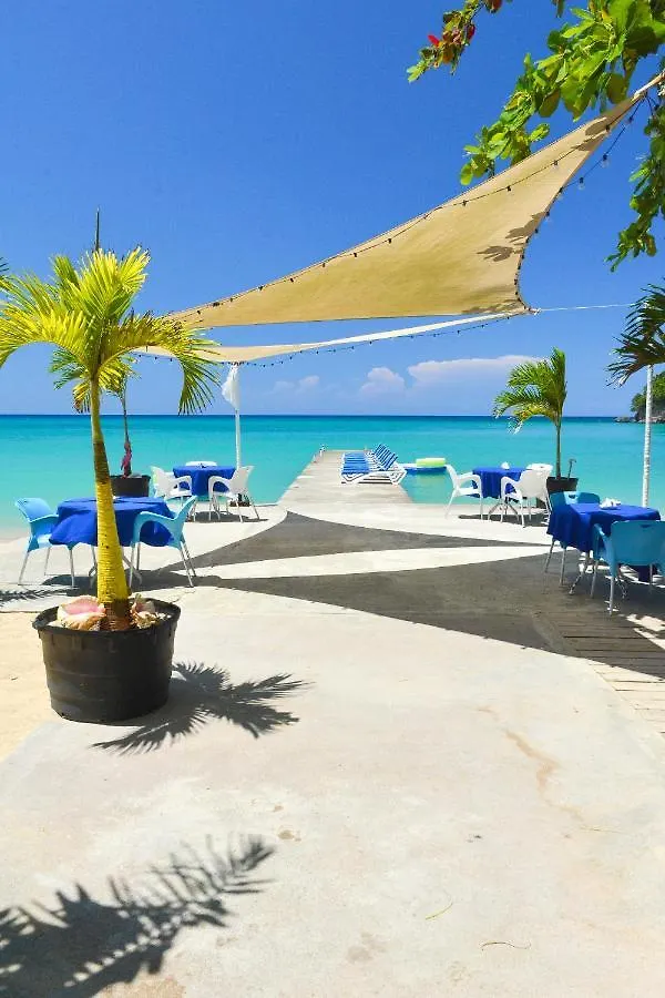 Aparthotel Beach Front Hotel Ocho Rios Jamaica